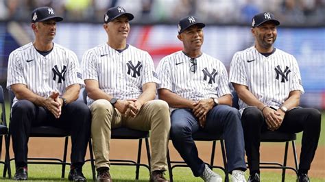 Jeter returns as Yankees honor 1998 team at Old-Timers’ Day, Boone booed by some
